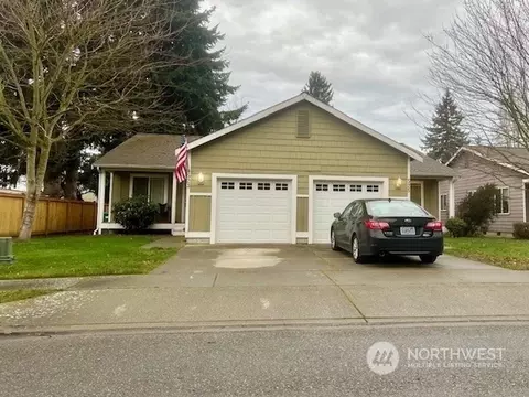 523 N 525 N Oak St, Burlington, WA 98233