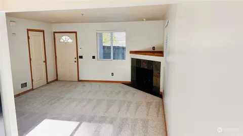 7220 Rainier Dr #110, Everett, WA 98203 photo 4