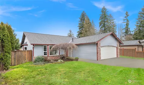 8226 51st Ave NE, Marysville, WA 98270