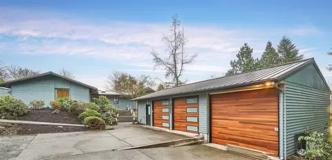 27801 SE 403rd St, Enumclaw, WA 98022