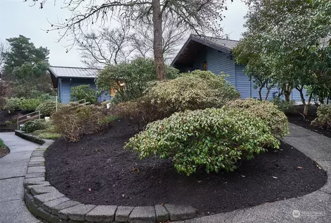 Exterior - 27801 SE 403rd St, Enumclaw, WA 98022 photo 2 of 11