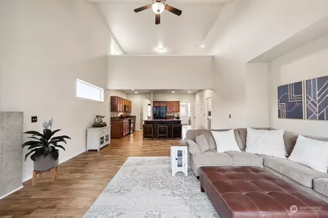 Living - 205 Hawk Ave SW, Orting, WA 98360 photo 2 of 5