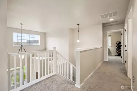 Entry Way - 205 Hawk Ave SW, Orting, WA 98360 photo 3 of 3