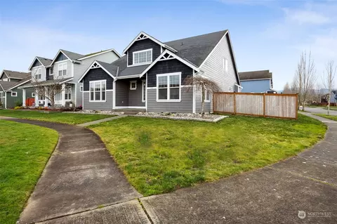 Exterior - 205 Hawk Ave SW, Orting, WA 98360 photo 5 of 9