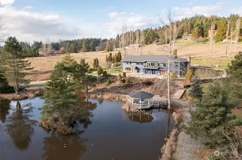 207 Stampede Dr, Sequim, WA 98382