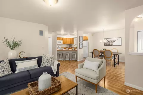 Living - 2201 192nd St SE #T 101, Bothell, WA 98012 photo 5 of 5