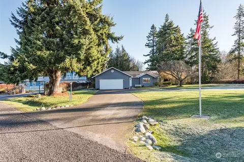 322 Agnew Pkwy, Port Angeles, WA 98362