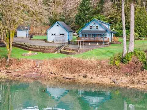 14 Viewpoint Ln, Amanda Park, WA 98526