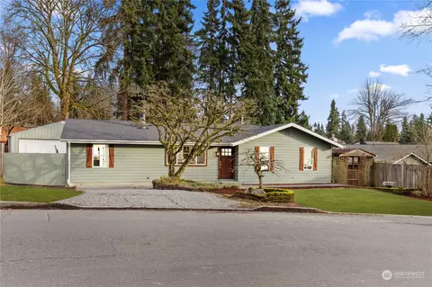 Exterior - 21613 6th Ave W, Bothell, WA 98021 photo 2 of 11