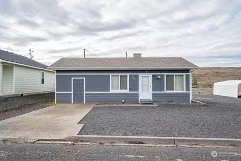 207 N Juniper St, Soap Lake, WA 98851