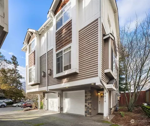 4614 Interlake Ave N, Seattle, WA 98103