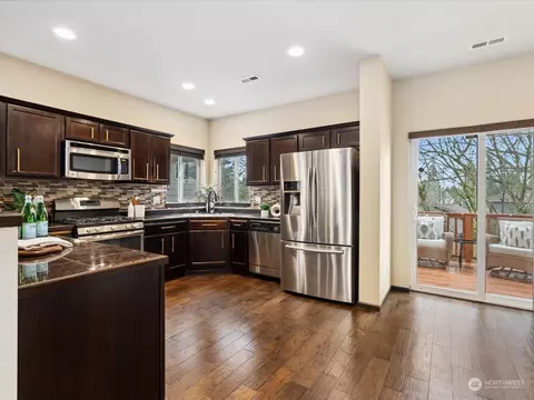 Kitchen - 11706 10th Pl W, Everett, WA 98204 photo 2 of 4