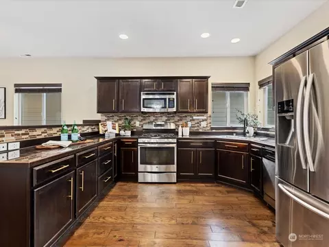 Kitchen - 11706 10th Pl W, Everett, WA 98204 photo 1 of 4