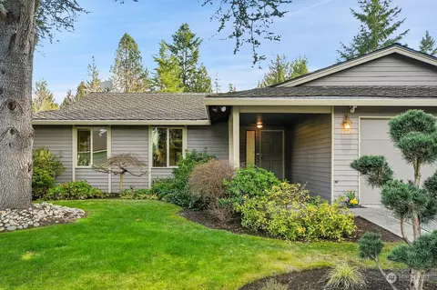 17520 155th Ave SE, Renton, WA 98058