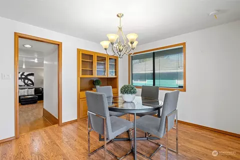 Dining - 7703 Easy St, Everett, WA 98203 photo 2 of 2