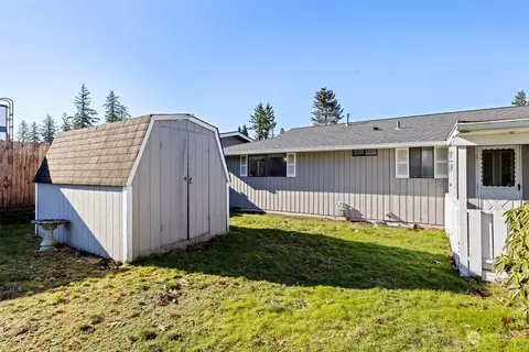 Exterior - 7703 Easy St, Everett, WA 98203 photo 10 of 10
