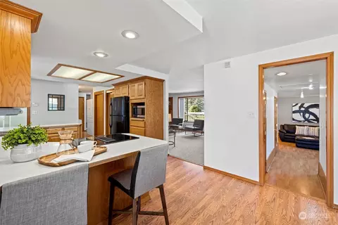 Kitchen - 7703 Easy St, Everett, WA 98203 photo 3 of 5