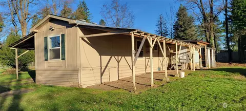 104 Burnt Ridge Rd, Onalaska, WA 98570