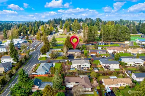 View/Area - 10416 NE 195th St, Bothell, WA 98011 photo 1 of 2