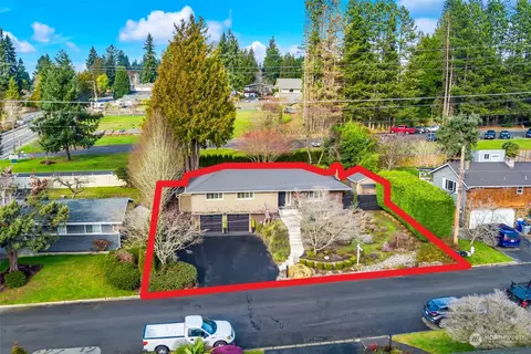 View/Area - 10416 NE 195th St, Bothell, WA 98011 photo 2 of 2