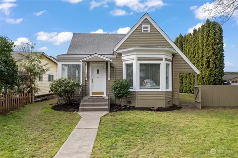 422 Cedar Ave, Snohomish, WA 98290