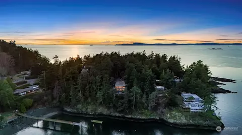 13887 Polaris Point Ln, Anacortes, WA 98221