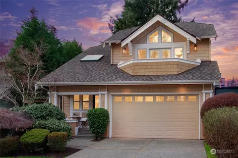 504 3rd Ave S, Kirkland, WA 98033