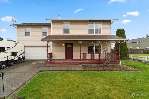 914 W Hazel St, Mount Vernon, WA 98273