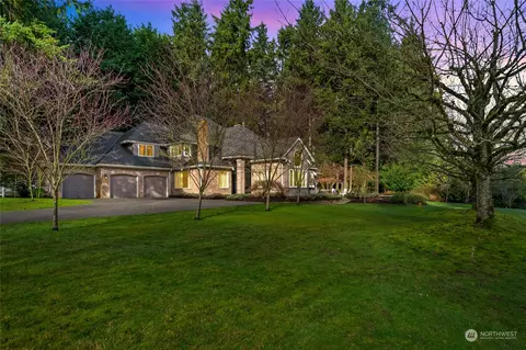 13540 NE 54th Pl, Bellevue, WA 98005