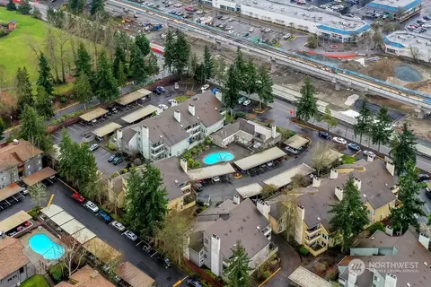 2524 S 317th St #304, Federal Way, WA 98003