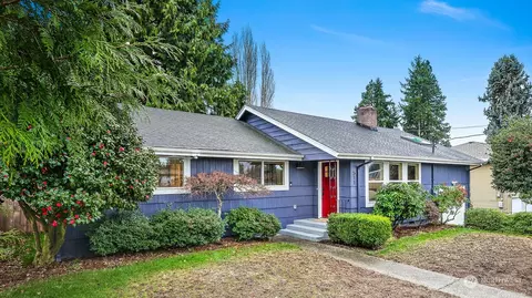 511 SW 120th St, Burien, WA 98146