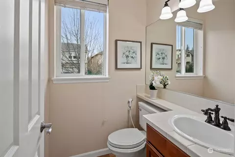 Bath - 15621 36th Ave SE, Bothell, WA 98012 photo 1 of 4