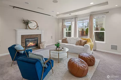 Living - 15621 36th Ave SE, Bothell, WA 98012 photo 1 of 5