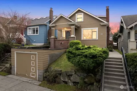1405 N 46th St, Seattle, WA 98103