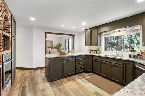 Kitchen - 28015 19th Ave E, Spanaway, WA 98387 photo 1 of 3