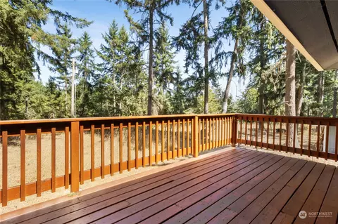 Exterior - 28015 19th Ave E, Spanaway, WA 98387 photo 2 of 5