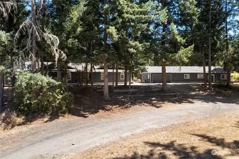 Exterior - 28015 19th Ave E, Spanaway, WA 98387 photo 5 of 5