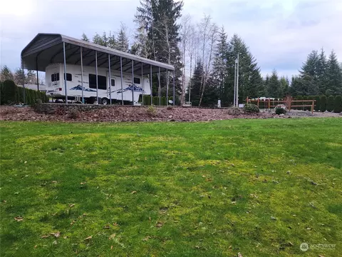 210 Rainbow Ave, Forks, WA 98331