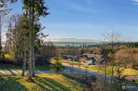 38798 Tinker Pl NE, Hansville, WA 98340
