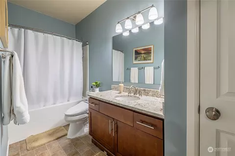 Bath - 7257 Radius Loop SE, Lacey, WA 98513 photo 1 of 4
