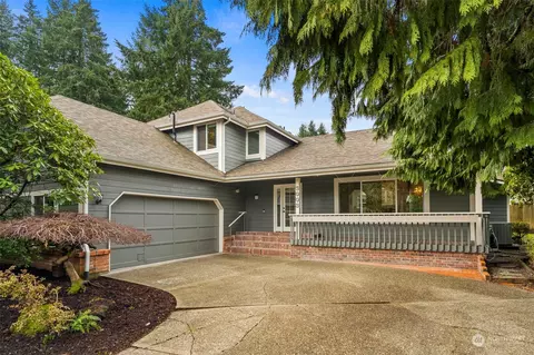 3003 Amhurst Ct SE, Olympia, WA 98501