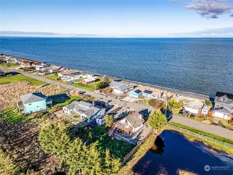 View/Area - 1282 Three Crabs Rd, Sequim, WA 98382 photo 2 of 7