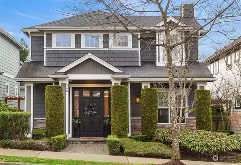 2481 30th Ave NE, Issaquah, WA 98029