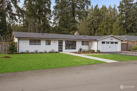 18515 61st Pl NE, Kenmore, WA 98028