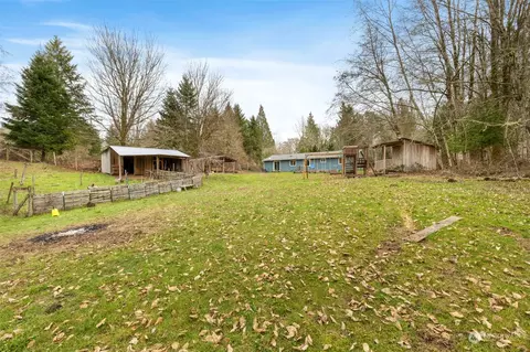 Exterior - 70 E Rauschert Rd, Grapeview, WA 98546 photo 9 of 9