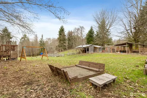 Exterior - 70 E Rauschert Rd, Grapeview, WA 98546 photo 4 of 9