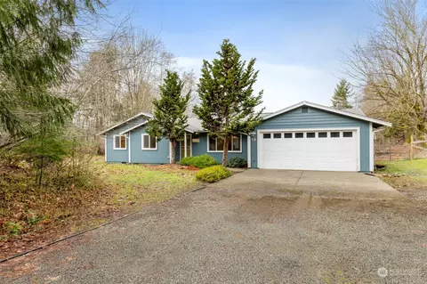 Exterior - 70 E Rauschert Rd, Grapeview, WA 98546 photo 2 of 9