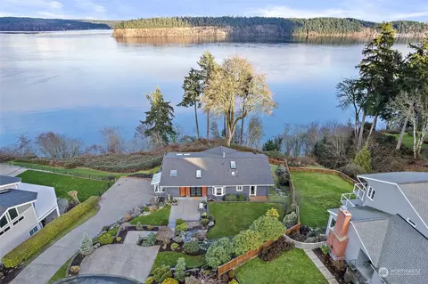 2202 55th Street Ct NW, Gig Harbor, WA 98335