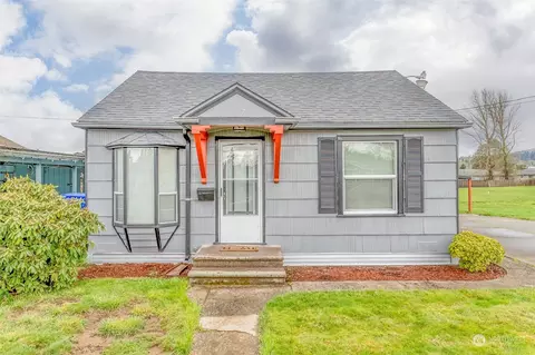 907 Mill St, Kelso, WA 98626