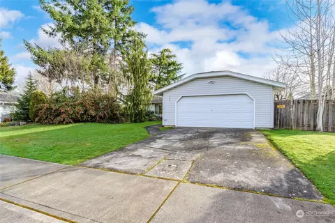 7501 S Ainsworth Ave, Tacoma, WA 98408